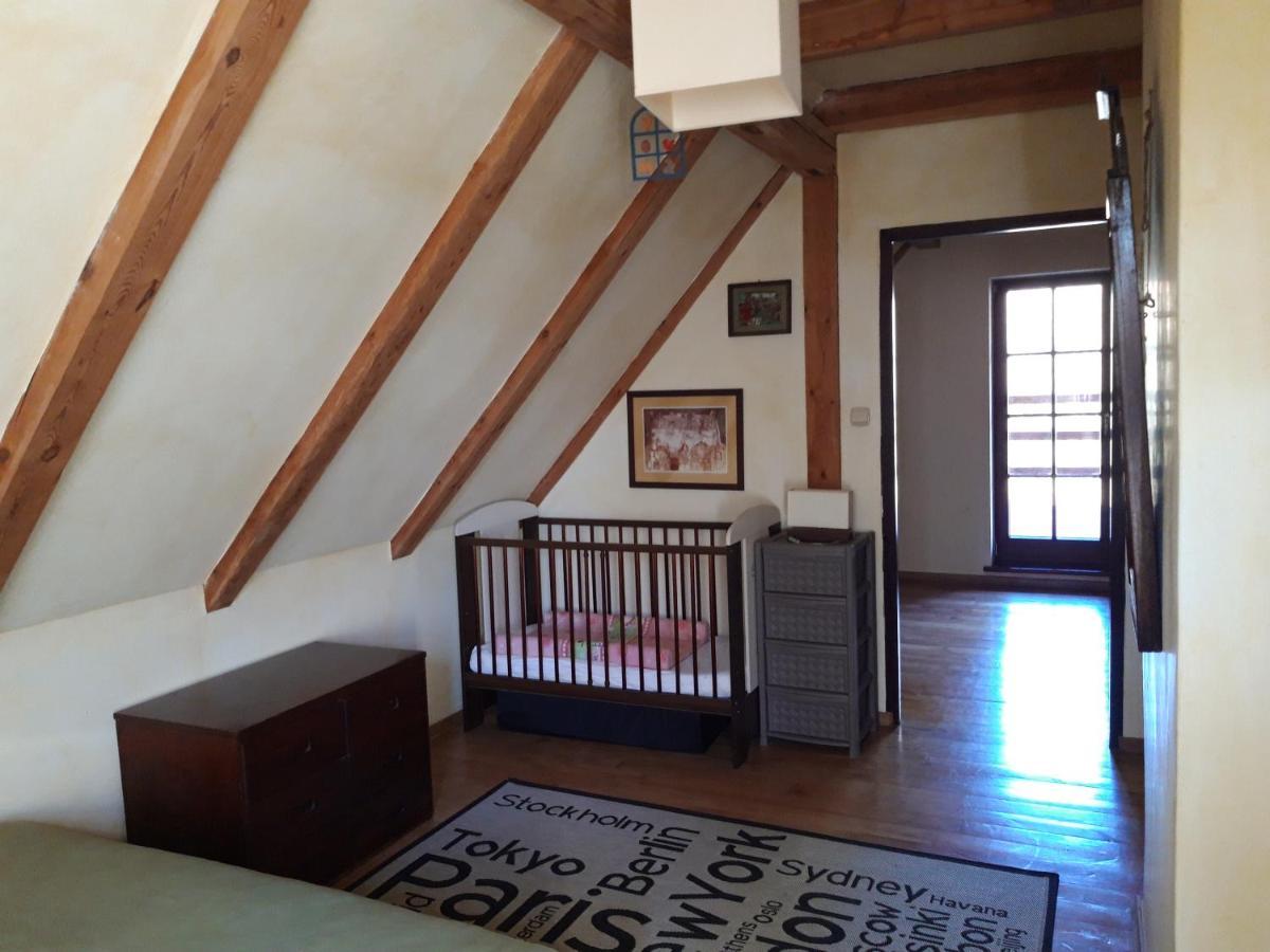Dom Kolo Rewala Villa Paprotno Ngoại thất bức ảnh